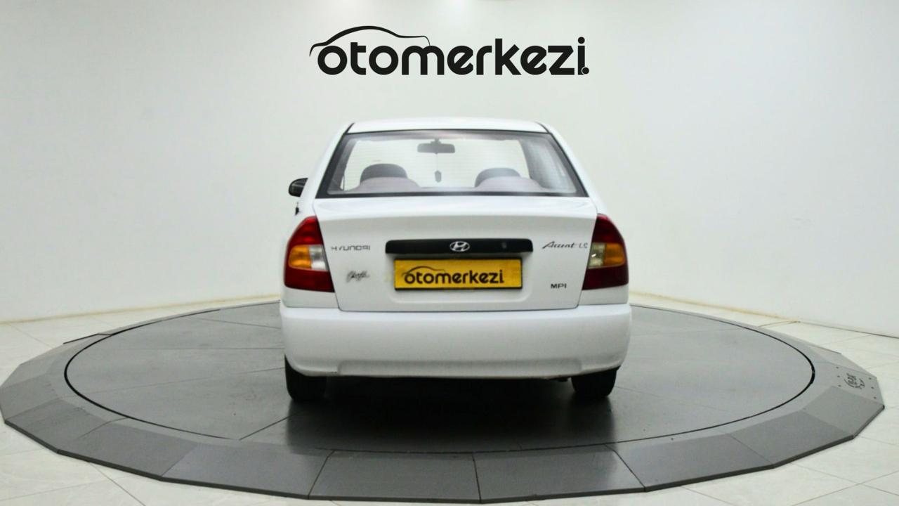 HYUNDAI ACCENT 6
